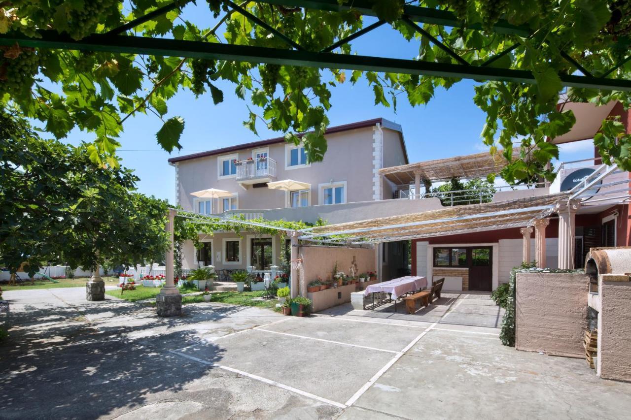 Apartments Al Parma Budva Exterior foto